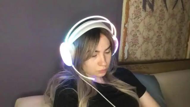 Thumbnail 2, fourtunet's Stream at Chaturbate, 9 months ago