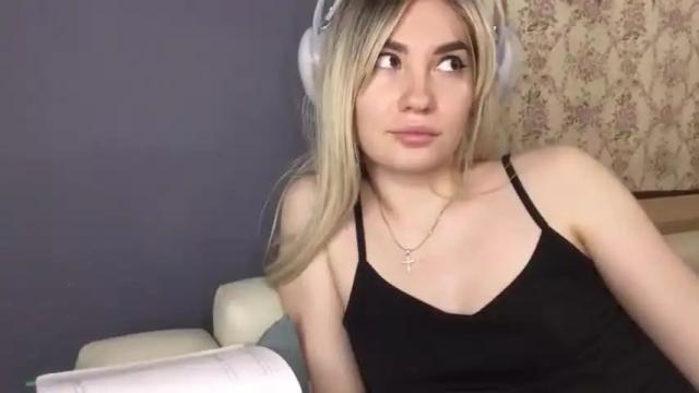 Thumbnail 2, fourtunet's Stream at Chaturbate, 19 months ago