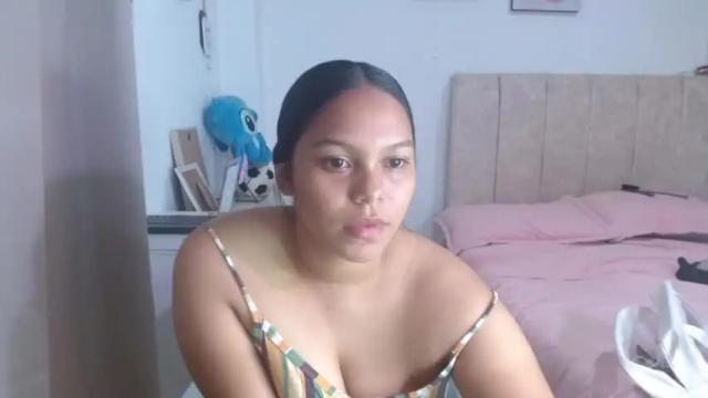 Thumbnail 3, fox_chiara's Stream at Chaturbate, 15 months ago