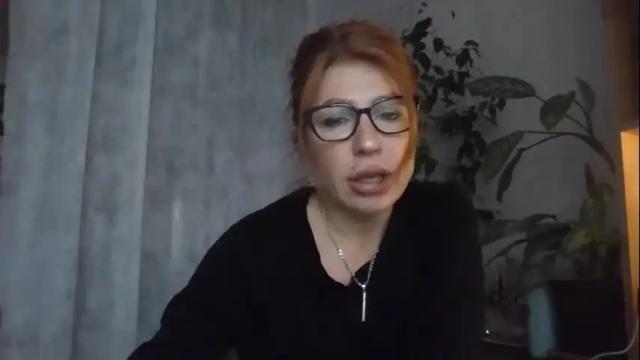 Image 4 of fox_red_lady7 Stream on Chaturbate on 11 days ago