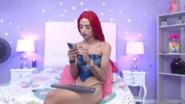 Image 8 of fox_sara0 Stream on Chaturbate on 14 months ago