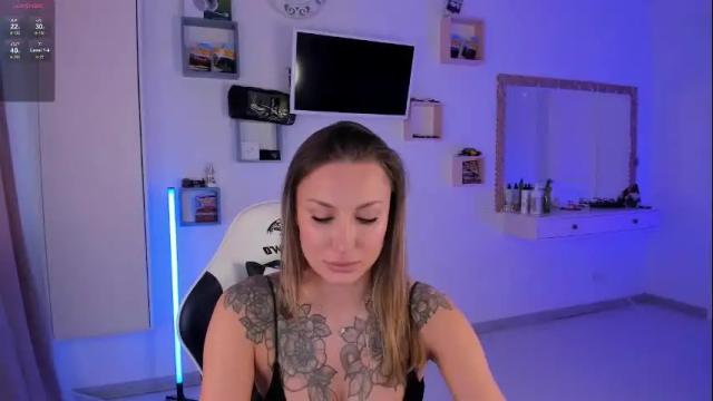 Image 3 of foxe_sailey Stream on Chaturbate on 29 days ago