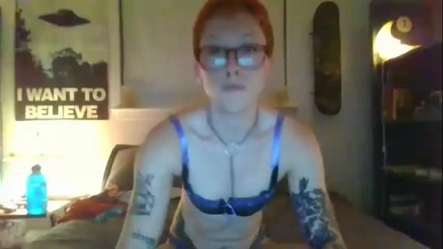 Image 12 of foxisonline Stream on Chaturbate on 20 months ago