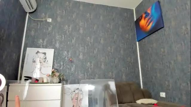Image 12 of foxx_girl Stream on Chaturbate on 3 days ago