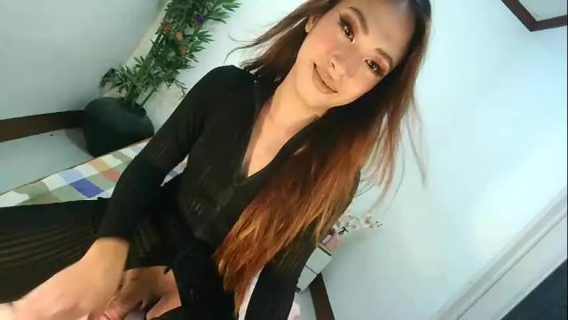 Image 3 of foxxxy_bunny18 Stream on Chaturbate on 14 days ago