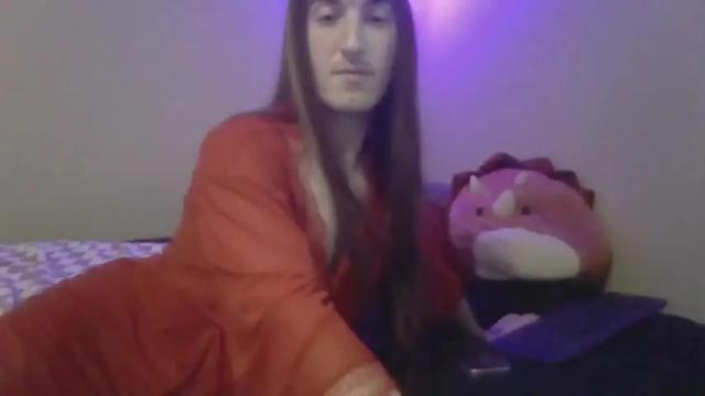 Image 3 of foxxxy_enby Stream on Chaturbate on 14 months ago