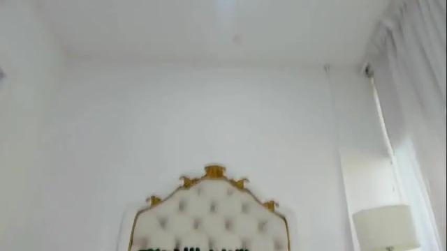 Image 6 of foxy200__ Stream on Chaturbate on 1 month ago