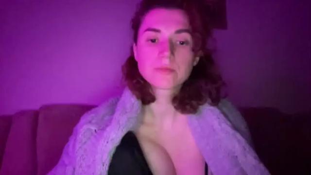 Image 4 of foxy_and_classy Stream on Chaturbate on 16 months ago