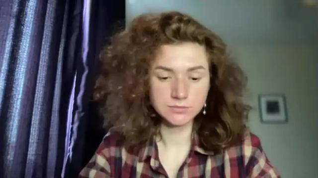 Image 12 of foxy_and_classy Stream on Chaturbate on 15 months ago