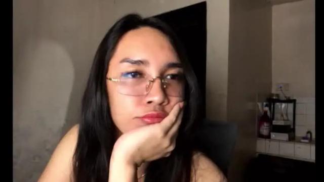 Thumbnail 1, foxy_angel69's Stream at Chaturbate, 20 months ago