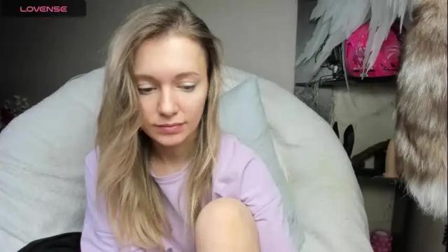 Thumbnail 1, foxy_blond's Stream at Chaturbate, 1 month ago