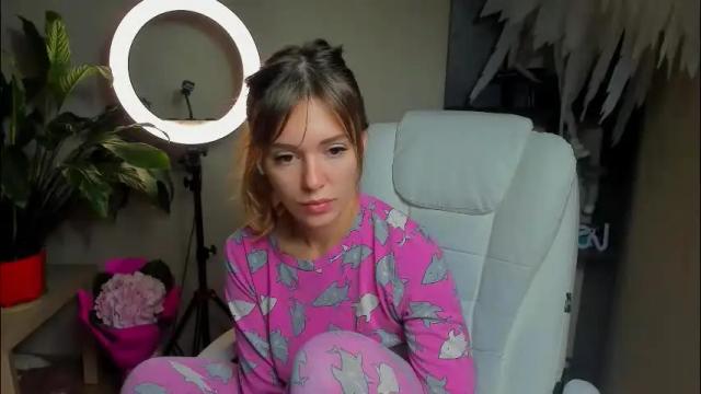 Thumbnail 1, foxy_blond's Stream at Chaturbate, 29 days ago