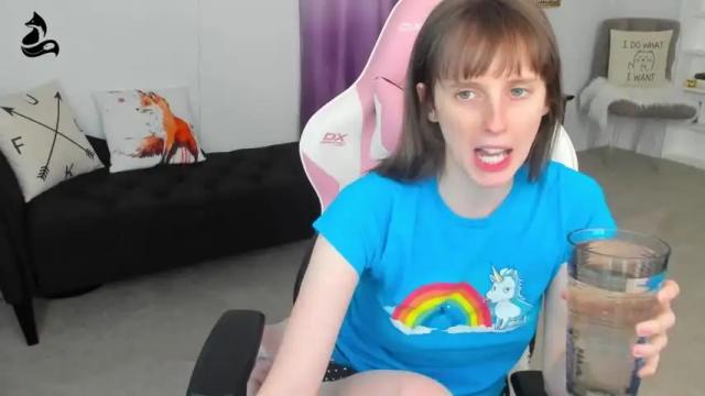 Thumbnail 1, foxy_gamer's Stream at Chaturbate, 11 months ago