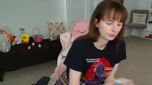 Thumbnail 1, foxy_gamer's Stream at Chaturbate, 1 month ago
