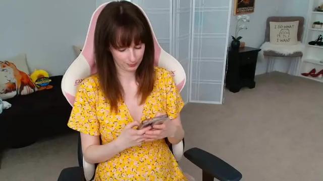 Image 2 of foxy_gamer Stream on Chaturbate on 3 days ago