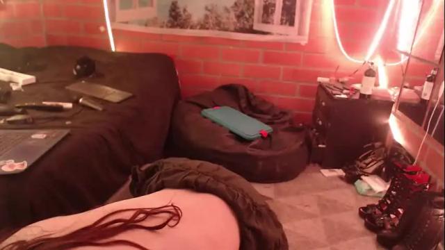Image 6 of foxy_pet2 Stream on Chaturbate on 1 month ago