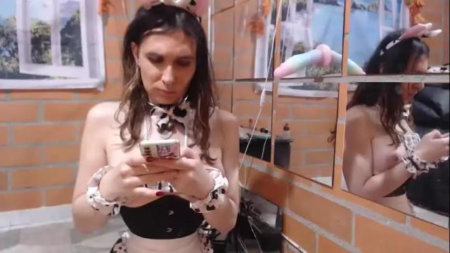 Thumbnail 2, foxy_pet2's Stream at Chaturbate, 22 days ago