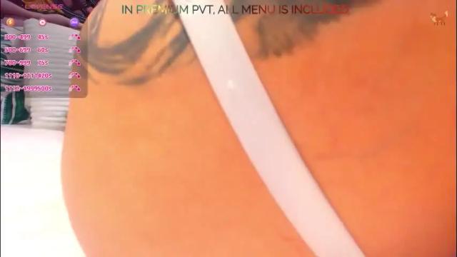 Image 12 of foxyclarisee Stream on Chaturbate on 3 days ago