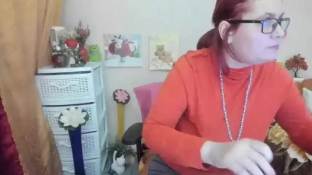 Thumbnail 1, foxydesiree's Stream at Chaturbate, 14 months ago
