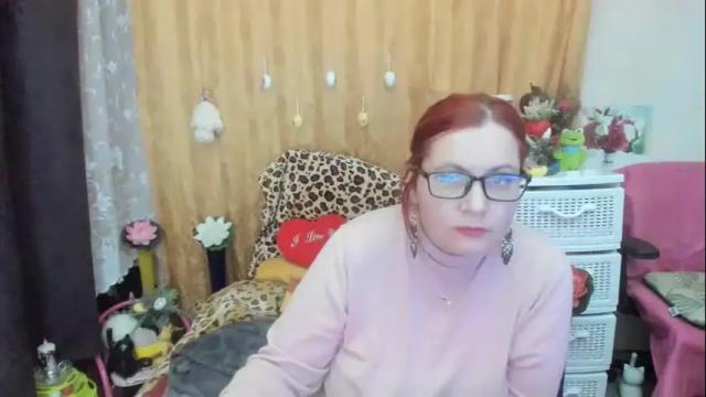 Image 10 of foxydesiree Stream on Chaturbate on 14 months ago