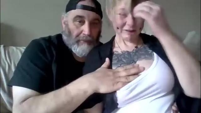 Image 7 of foxyfang Stream on Chaturbate on 3 days ago