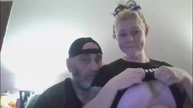 Image 4 of foxyfang Stream on Chaturbate on 13 days ago