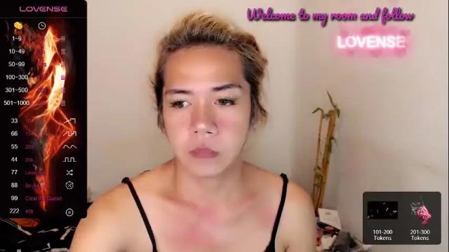 Image 2 of foxyinnocentstar Stream on Chaturbate on 17 months ago