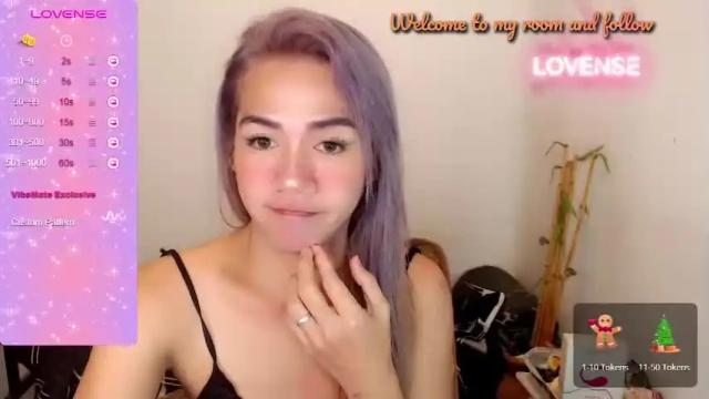Image 11 of foxyinnocentstar Stream on Chaturbate on 15 months ago