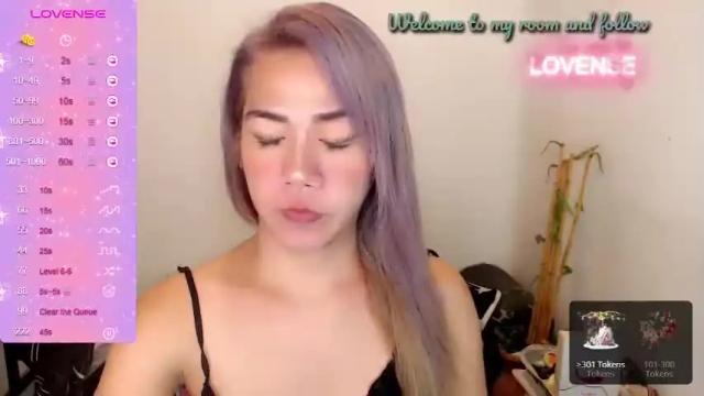 Image 8 of foxyinnocentstar Stream on Chaturbate on 15 months ago