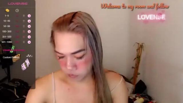 Image 4 of foxyinnocentstar Stream on Chaturbate on 14 months ago