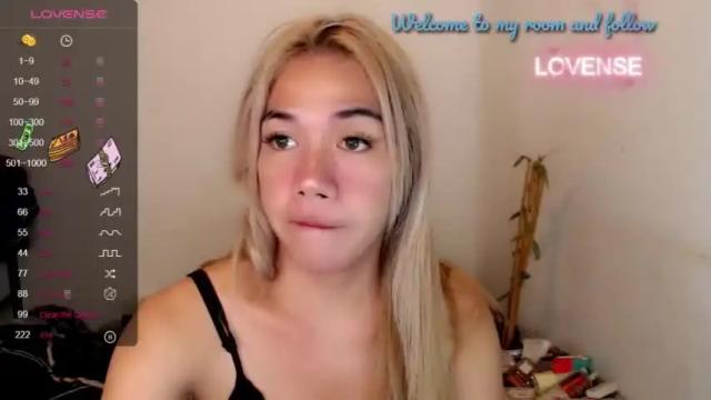 Thumbnail 1, foxyinnocentstar's Stream at Chaturbate, 14 months ago