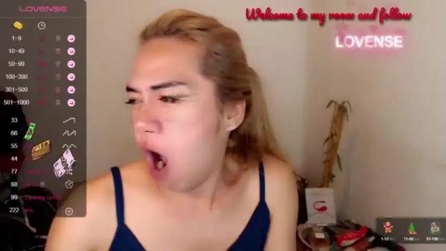 Image 6 of foxyinnocentstar Stream on Chaturbate on 16 months ago