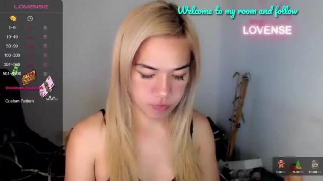 Thumbnail 2, foxyinnocentstar's Stream at Chaturbate, 14 months ago