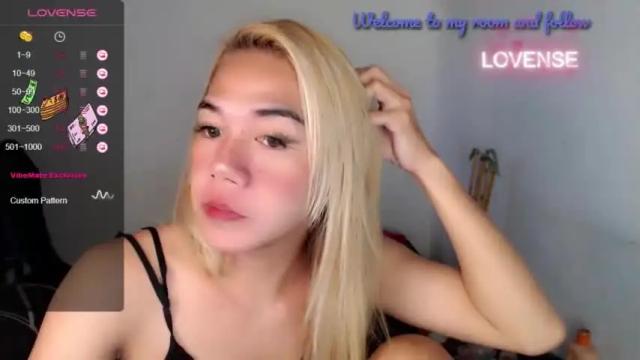 Thumbnail 3, foxyinnocentstar's Stream at Chaturbate, 14 months ago
