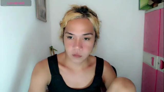 Image 11 of foxyinnocentstar Stream on Chaturbate on 2 days ago