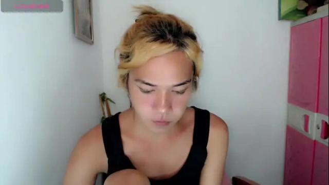 Image 4 of foxyinnocentstar Stream on Chaturbate on 2 days ago
