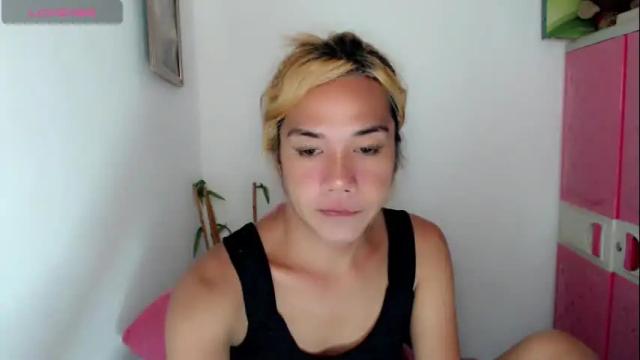 Image 6 of foxyinnocentstar Stream on Chaturbate on 2 days ago