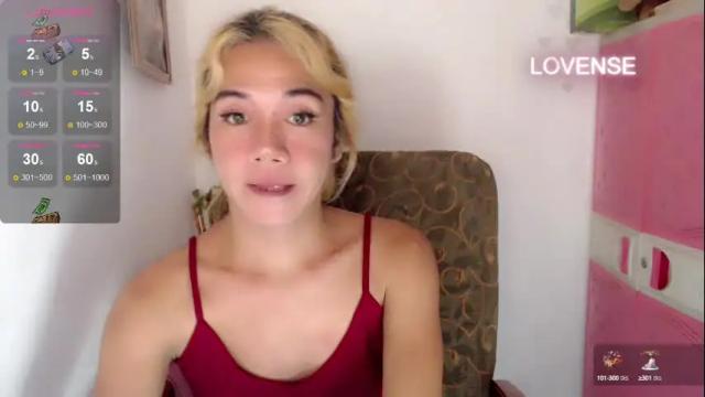 Image 10 of foxyinnocentstar Stream on Chaturbate on 1 month ago