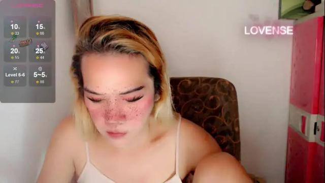 Thumbnail 3, foxyinnocentstar's Stream at Chaturbate, 27 days ago