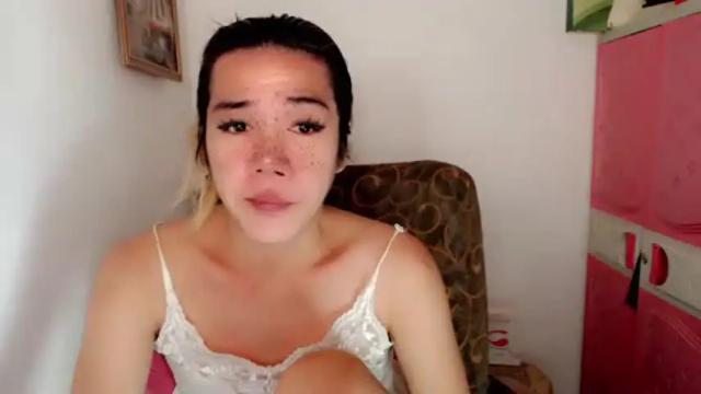 Image 2 of foxyinnocentstar Stream on Chaturbate on 2 months ago