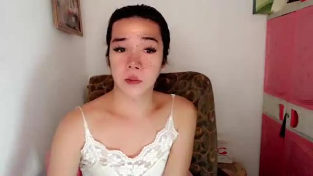 Image 3 of foxyinnocentstar Stream on Chaturbate on 2 months ago