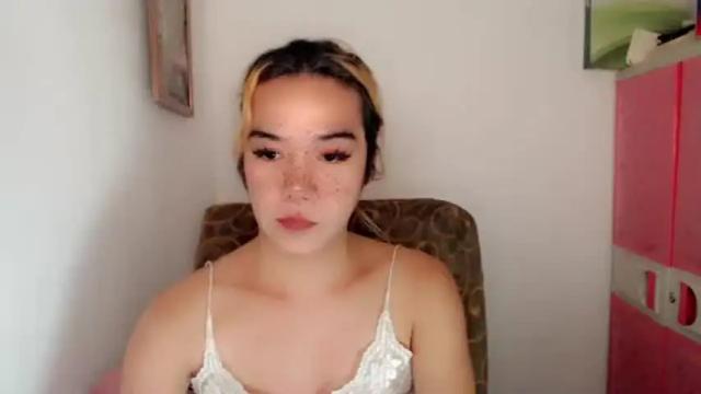 Image 8 of foxyinnocentstar Stream on Chaturbate on 2 months ago