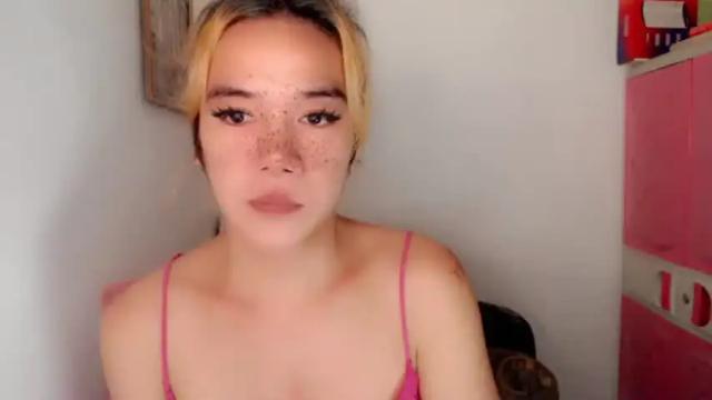 Image 11 of foxyinnocentstar Stream on Chaturbate on 2 months ago