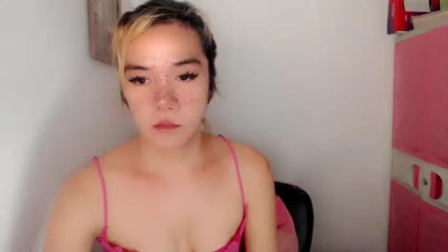 Image 10 of foxyinnocentstar Stream on Chaturbate on 2 months ago