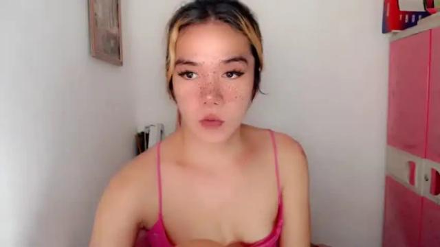 Image 12 of foxyinnocentstar Stream on Chaturbate on 2 months ago