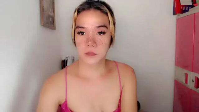 Image 8 of foxyinnocentstar Stream on Chaturbate on 2 months ago