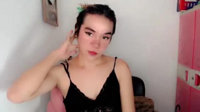 Image 4 of foxyinnocentstar Stream on Chaturbate on 1 month ago