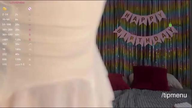 Image 8 of foxylovesyou Stream on Chaturbate on 1 month ago