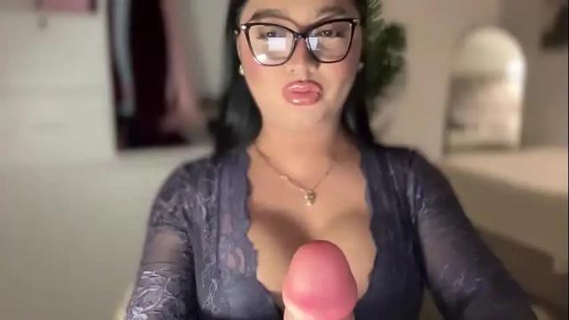 Thumbnail 2, foxyluscious's Stream at Chaturbate, 1 month ago