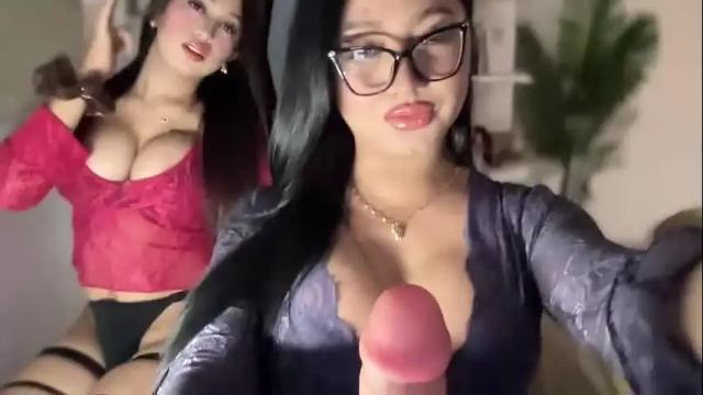 Image 11 of foxyluscious Stream on Chaturbate on 17 days ago